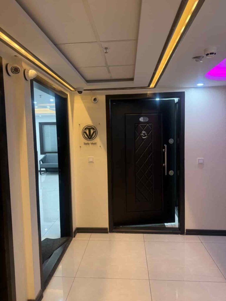 چشمه جوشان طلا (شمش طلا 995 عیار و شمش نقره 999 عیار)